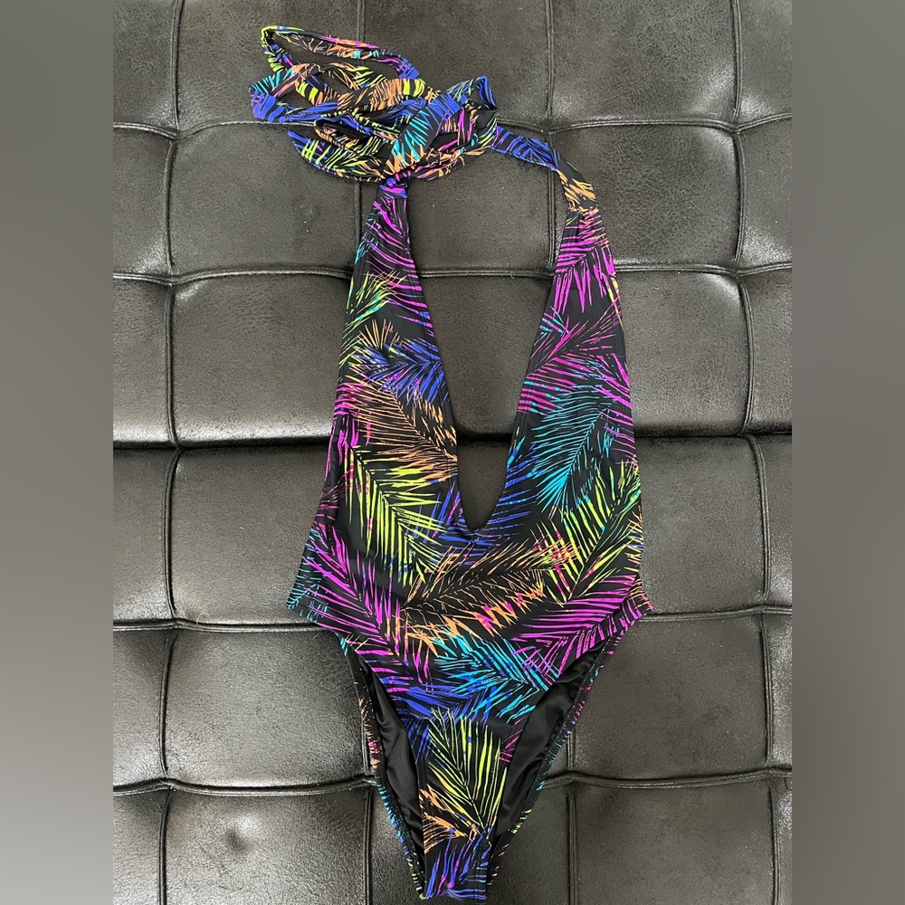 Hot Miami Styles one piece bathing suit